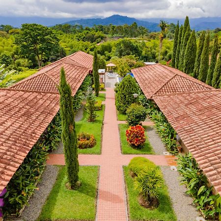 Hotel Campestre Solar De La Luna Albania  Exterior foto